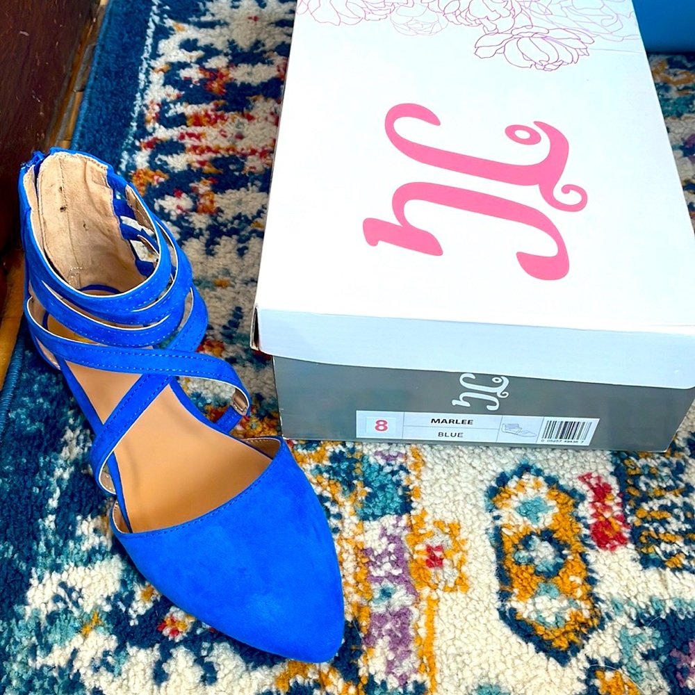 NIB!! Journee “Marlee” royal blue flats